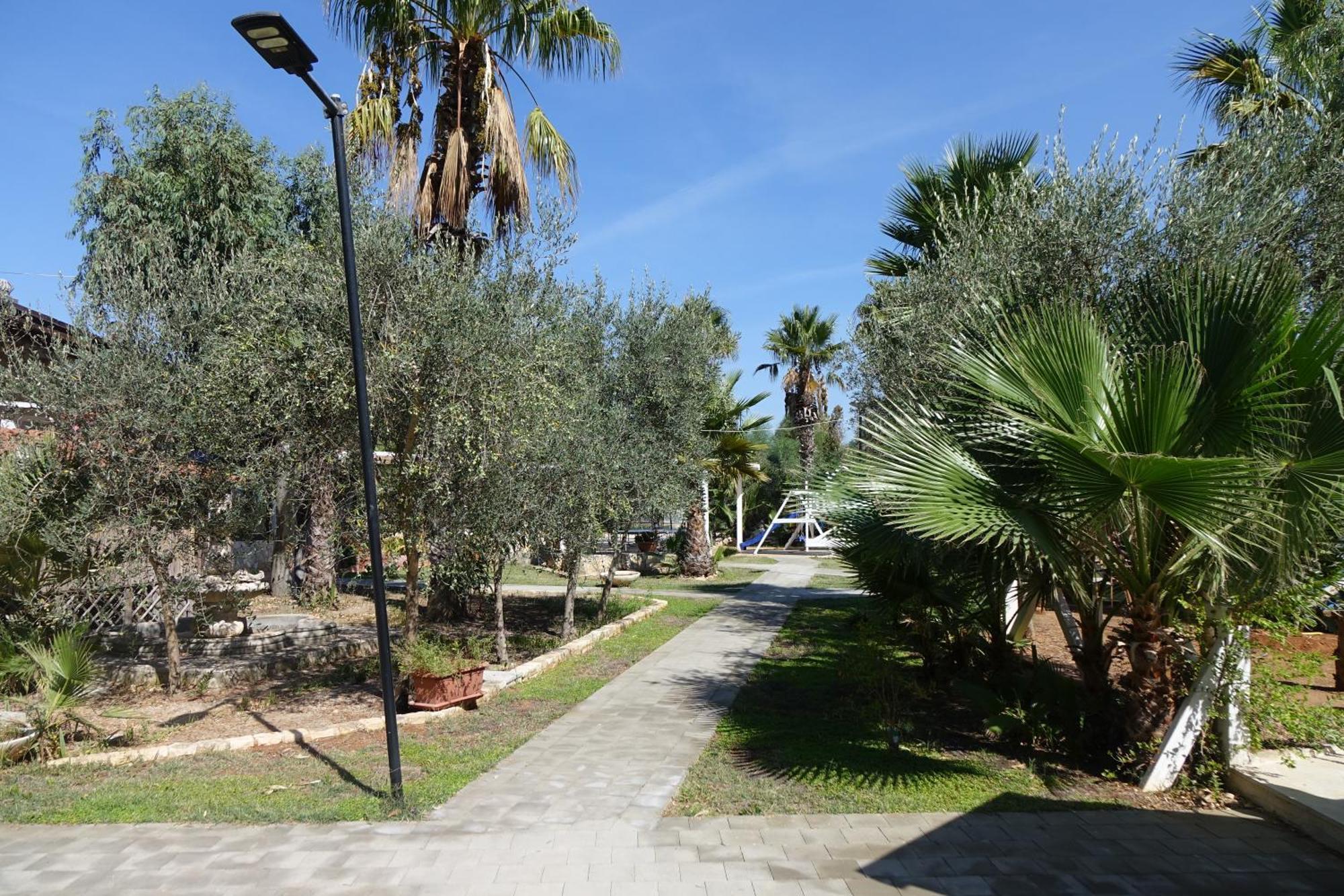 Giardini Sausari Residence Punta Prosciutto Exterior foto